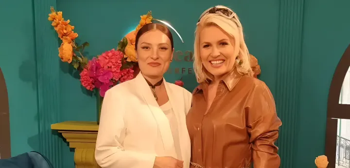 Dianna Rotaru şi Tatiana Pleş Dianna Rotaru şi Tatiana Pleş