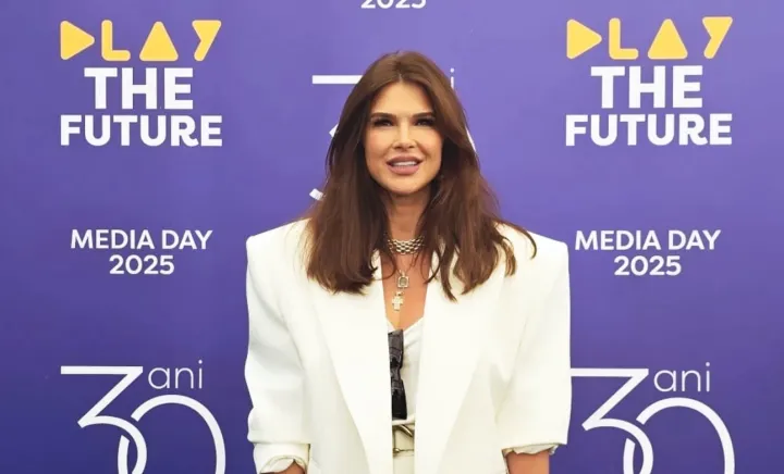 Monica Bîrlădeanu Monica Bîrlădeanu