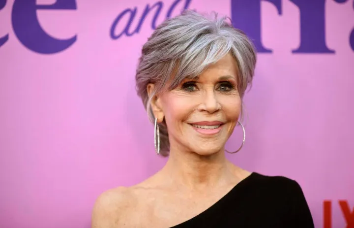  Jane Fonda