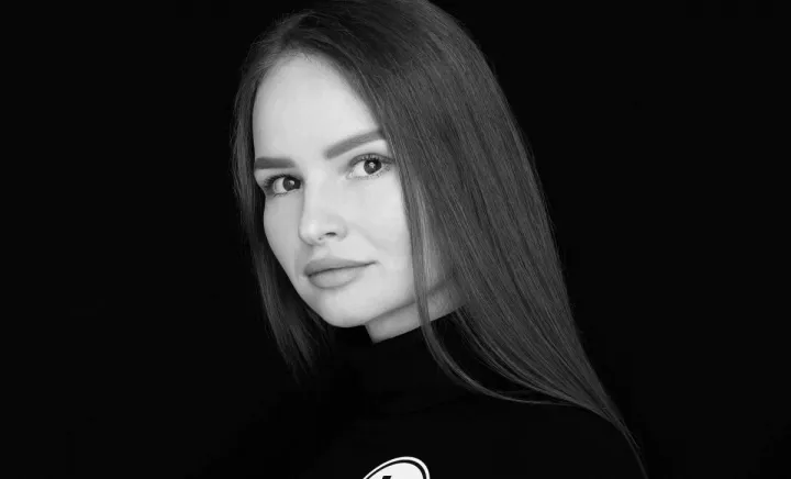 Ana Cernicova Ana Cernicova