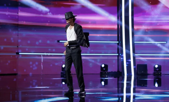 Baba Jackson, cunoscut ca „Michael Jackson de India”, a ridicat ...
