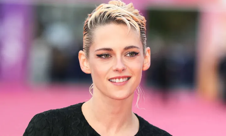  Kristen Stewart 