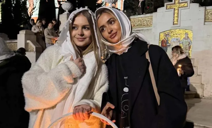 Iuliana și Ana Beregoi