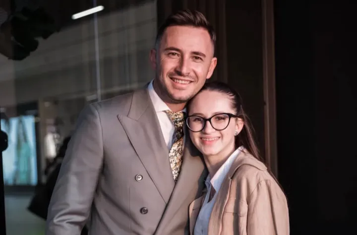 Emilian Crețu și nepoata lui, Lavinia