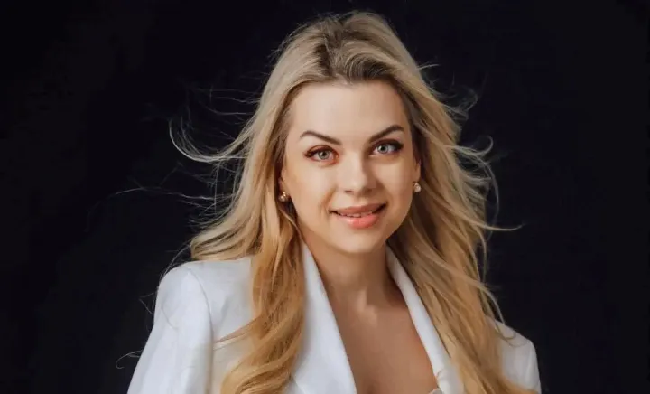 Marina Cârnaț Marina Cârnaț