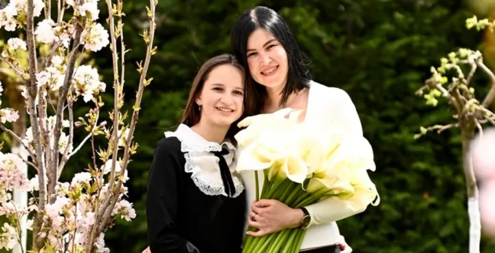 Maria și Lavinia Crețu Maria și Lavinia Crețu