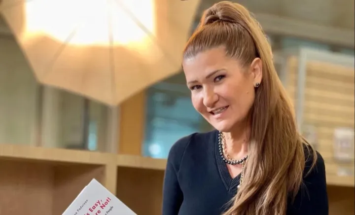 Loredana Pădurean Loredana Pădurean
