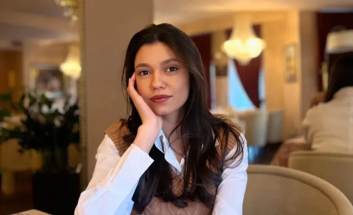 Diana Ambros Diana Ambros