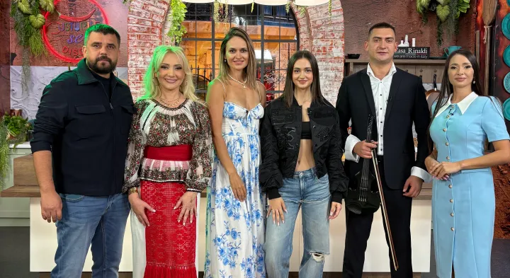 Invitații și prezentatorii emisiunii Invitații și prezentatorii emisiunii