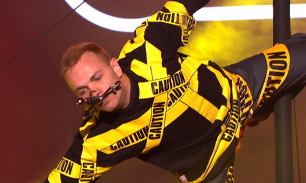 "Chiar ai putea castiga"! Moldoveanul "inghititor de sabii\', in sferturile de finala America\'s Got Talent