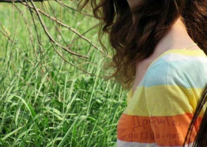 Fata cu cel mai lung gat din lume! Detaliul care ii afecteaza frumusetea, la varsta de 16 ani - FOTO Fata cu cel mai lung gat din lume! Detaliul care ii afecteaza frumusetea, la varsta de 16 ani - FOTO