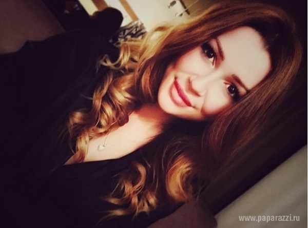 Anna Zavorotniuk, la plimbare cu masina luxoasa a iubitului sau? Cum a fost surprinsa - FOTO Anna Zavorotniuk, la plimbare cu masina luxoasa a iubitului sau? Cum a fost surprinsa - FOTO
