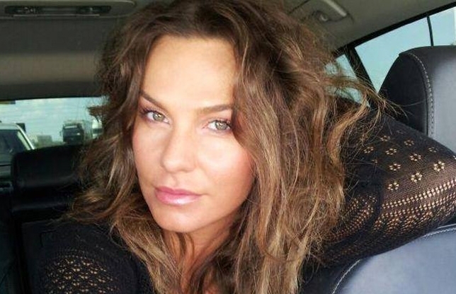 "M-as baga in pat cu tine". Cum a pozat Anna Lesko inainte de culcare - FOTO "M-as baga in pat cu tine". Cum a pozat Anna Lesko inainte de culcare - FOTO