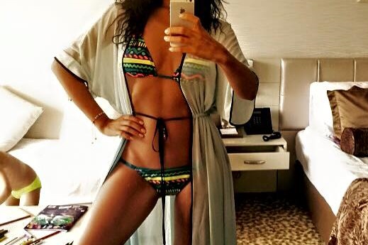 Are 30 de ani si este mamica! Vedeta de la noi care se lauda cu un corp de invidiat - FOTO Are 30 de ani si este mamica! Vedeta de la noi care se lauda cu un corp de invidiat - FOTO
