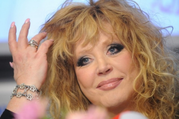 Alla Pugaciova, in ritmuri erotice de dans! Vezi in ce ipostaza s-a lasat filmata - VIDEO