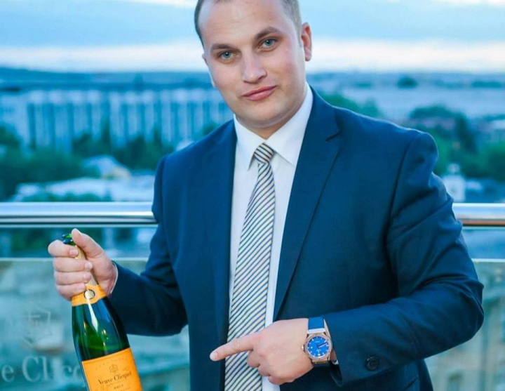 Valerian Minzat: "Nimic nu excita atat de mult..." La ce se refera avocatul - FOTO Valerian Minzat: "Nimic nu excita atat de mult..." La ce se refera avocatul - FOTO