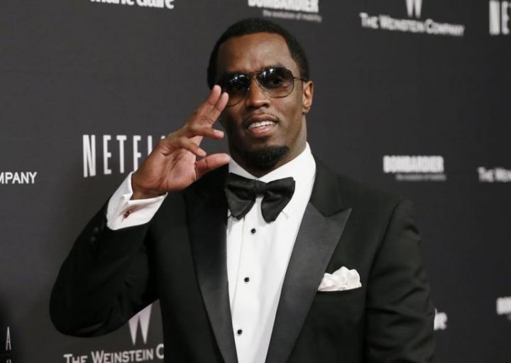 Moment penibil pentru P.Diddy! A cazut pe scena BET Awards in timp ce canta - VIDEO