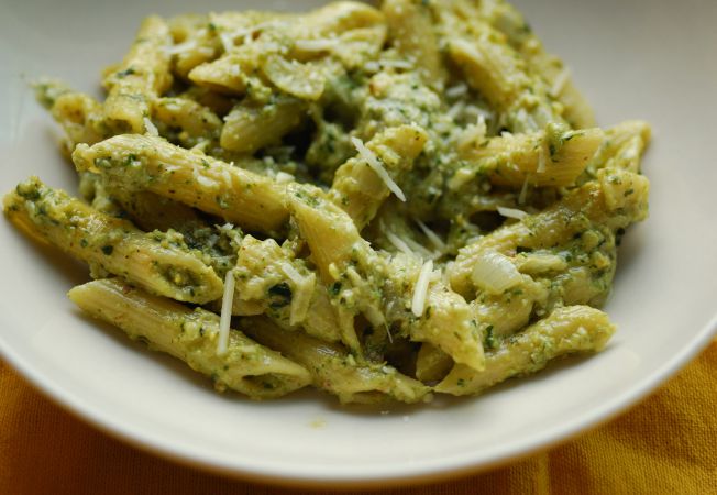Primavara apar urzicile! Cum sa prepari paste delicioase cu sos de urzici Primavara apar urzicile! Cum sa prepari paste delicioase cu sos de urzici