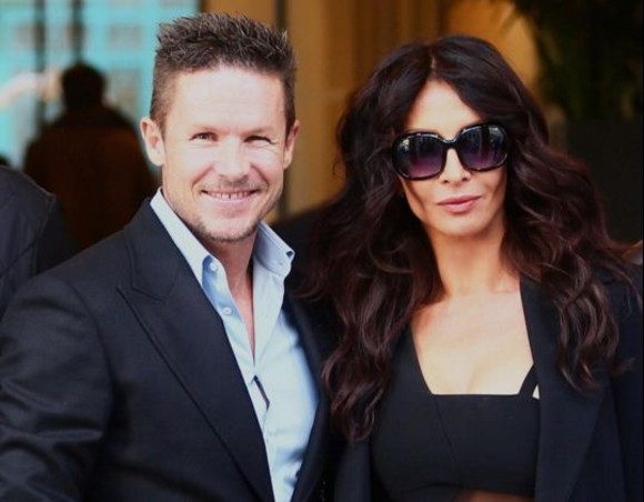 Mihaela Radulescu, surprinsa aproape goala! Ipostaza in care o vede doar Felix Baumgartner! - FOTO Mihaela Radulescu, surprinsa aproape goala! Ipostaza in care o vede doar Felix Baumgartner! - FOTO