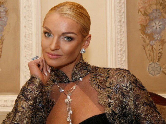 Anastasia Volochkova, surprinsa tot mai des cu un barbat! Cine se presupune ca este noul sau iubit - FOTO