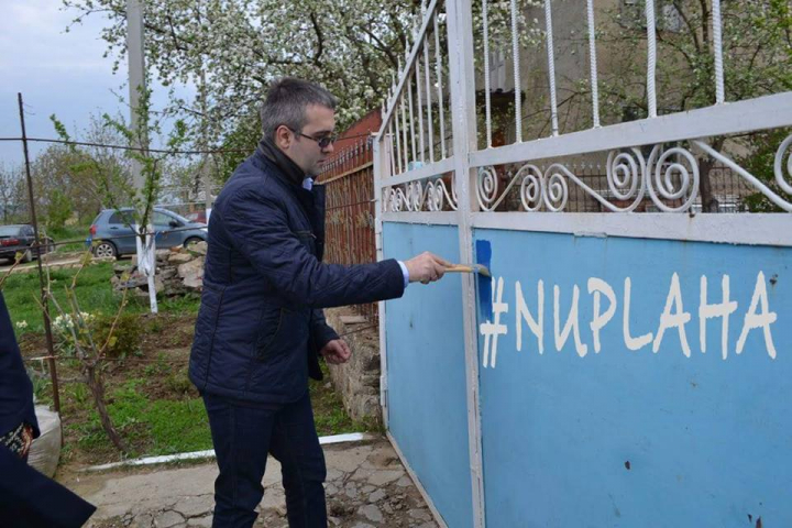 Deputatul democrat Sergiu Sirbu, tinta glumelor pe internet. Cum rad de el internautii si DE CE? Deputatul democrat Sergiu Sirbu, tinta glumelor pe internet. Cum rad de el internautii si DE CE?