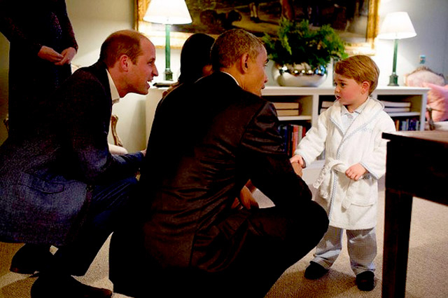 Sotii Obama s-au intalnit cu micutul George, fiul lui William si al ducesei Kate