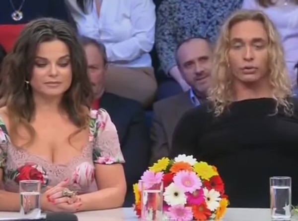 Natasha Koroleova si Tarzan au vorbit despre pozele scandaloase din intimitatea lor. Iata ce spune cuplul, in cadrul emisiunii "Pusti govoreat" - VIDEO Natasha Koroleova si Tarzan au vorbit despre pozele scandaloase din intimitatea lor. Iata ce spune cuplul, in cadrul emisiunii "Pusti govoreat" - VIDEO