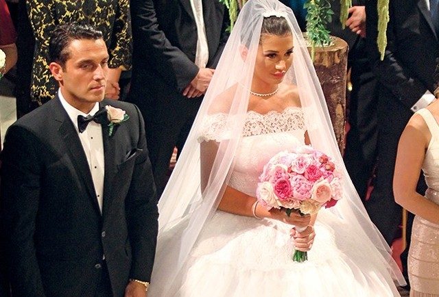 Elena Basescu, in pragul divortului! Iata ce se intampla in familia vedetei - FOTO