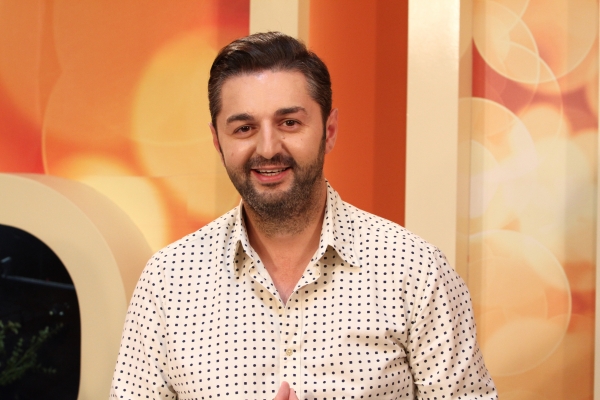 Adrian Ursu despre gestul lui Pasa Parfeni, dar si despre concertul improvizat a lui Catalin Josan. Vezi opinia artistului - VIDEO