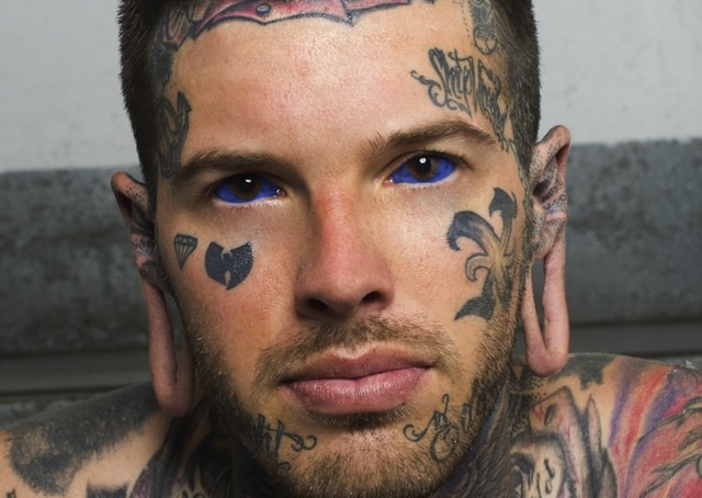 Un trend deosebit de periculos devine din ce in ce mai popular. Tatuajul globului ocular este o noua fita - FOTO Un trend deosebit de periculos devine din ce in ce mai popular. Tatuajul globului ocular este o noua fita - FOTO