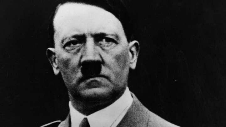 Telefonul rosu al lui Adolf Hitler, scos la licitatie! Nu se despartea niciodata de el
Telefonul rosu al lui Adolf Hitler, scos la licitatie! Nu se despartea niciodata de el