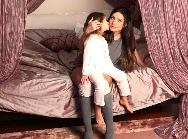Jasmin Shor, insarcinata pe Instagram. "Am asteptat si anticipat mult prima intalnire" - FOTO Jasmin Shor, insarcinata pe Instagram. "Am asteptat si anticipat mult prima intalnire" - FOTO