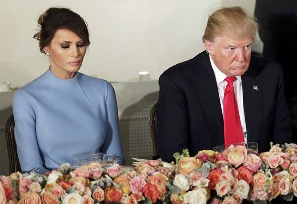 Melania Trump ii ingrijoreaza pe toti! Este trista si absenta... Uite cat de deprimata pare in ultimele imagini FOTO Melania Trump ii ingrijoreaza pe toti! Este trista si absenta... Uite cat de deprimata pare in ultimele imagini FOTO