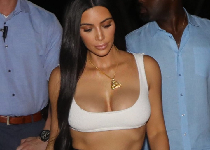 A slabit si i s-a "uratit" posteriorul! Iata ce a mai ramas din Kim Kardashian - FOTO