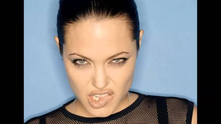Angelina Jolie se razbuna pe Brad Pitt? Vestea i-a lasat masca pe fani