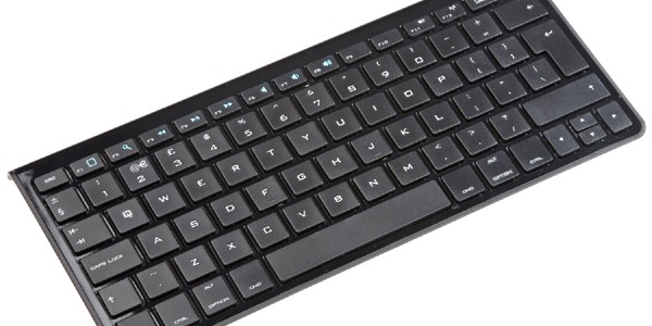 Te-ai intrebat vreodata de ce literele de pe tastatura nu sunt in ordine alfabetica? Putini stiu acest lucru