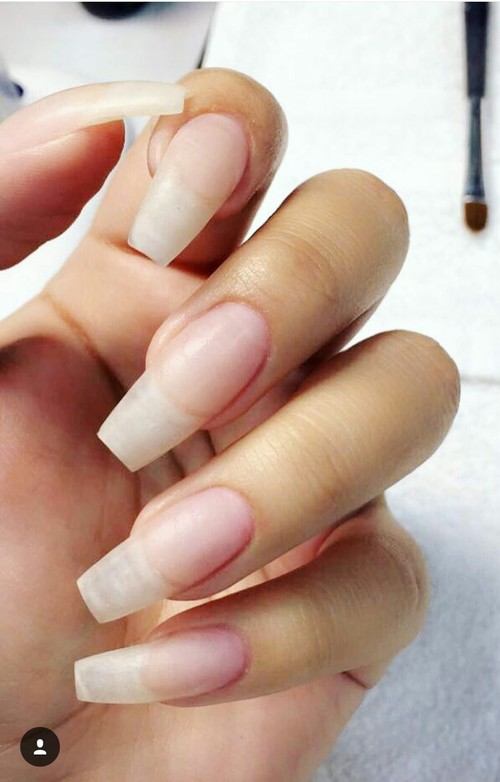 Visezi la o manichiura perfecta si naturala? Vezi greselile care iti deterioreaza unghiile Visezi la o manichiura perfecta si naturala? Vezi greselile care iti deterioreaza unghiile