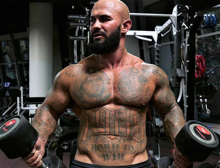 Geegun devine din ce in ce mai masiv! Are toate sansele sa-l intreaca pe Arnold Schwarzenegger - FOTO Geegun devine din ce in ce mai masiv! Are toate sansele sa-l intreaca pe Arnold Schwarzenegger - FOTO