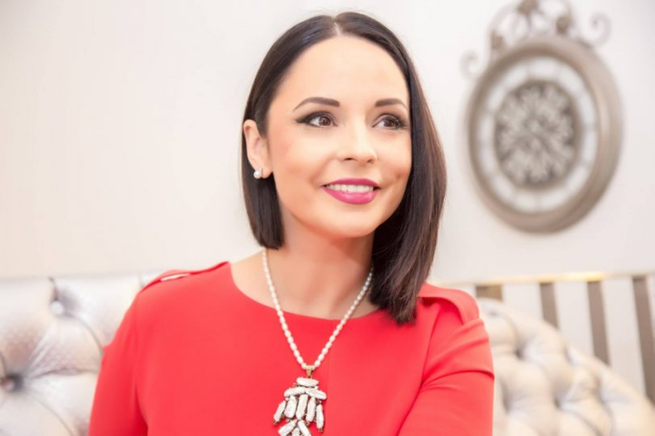Andreea Marin, despre primul sarut: " Cu doi ochi verzi s-a intamplat povestea"