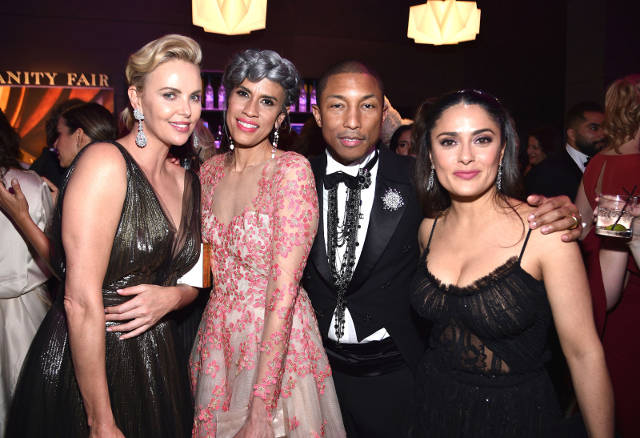 Mai sexy ca la Oscar! Cum s-au imbracat vedetele la petrecerile de dupa Oscar 2017 - FOTO Mai sexy ca la Oscar! Cum s-au imbracat vedetele la petrecerile de dupa Oscar 2017 - FOTO