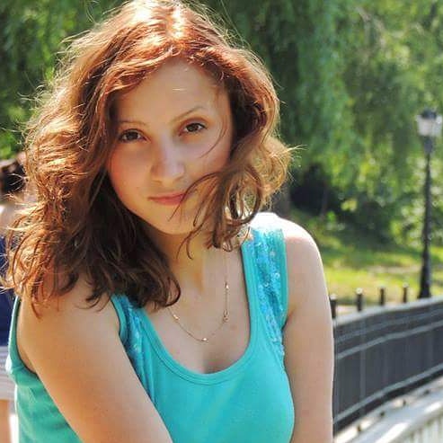 Este fondatoarea unei comunitati online ce numara peste 40.000 de femei. Cunoaste-o pe Tina Timofti, cea care a creat DEAR WOMAN  - VIDEO