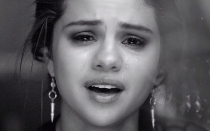 Selena Gomez a dat detalii emotionante despre starea ei. "Ma duc la terapie..." Selena Gomez a dat detalii emotionante despre starea ei. "Ma duc la terapie..."
