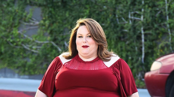 Are peste 100 kg si castiga milioane de dolari pe an. Cum arata iubitul lui Chrissy Metz, actrita din "This is us" - FOTO