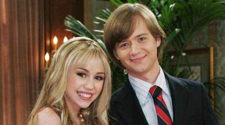 Fratele lui Miley Cyrus din Hannah Montana s-a insurat! Cat de frumoasa e sotia lui Jackson - FOTO