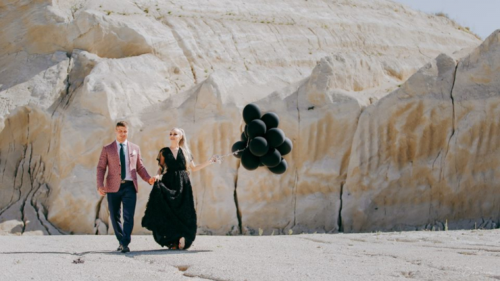 O cunoscuta moldoveanca de la noi s-a cununat in rochie neagra de mireasa! Vezi tinuta inedita - FOTO