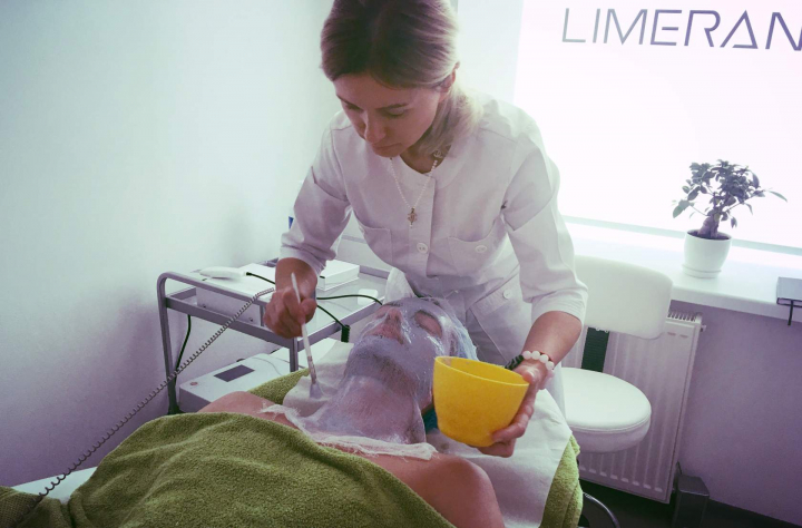 Si barbatii pot fi rasfatati la maxim! Iata cu ce procedura de frumusete il poti surprinde - VIDEO