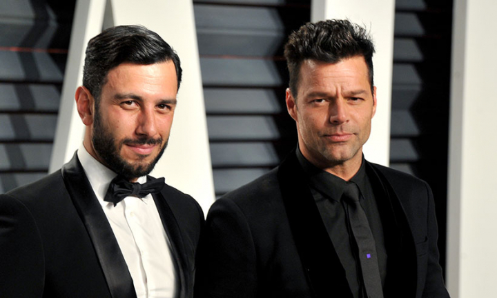 Ricky Martin locuieste intr-o casa de lux, alaturi de partenerul sau si cei doi copii. Vezi cat de somptuoasa este vila acestuia - FOTO Ricky Martin locuieste intr-o casa de lux, alaturi de partenerul sau si cei doi copii. Vezi cat de somptuoasa este vila acestuia - FOTO