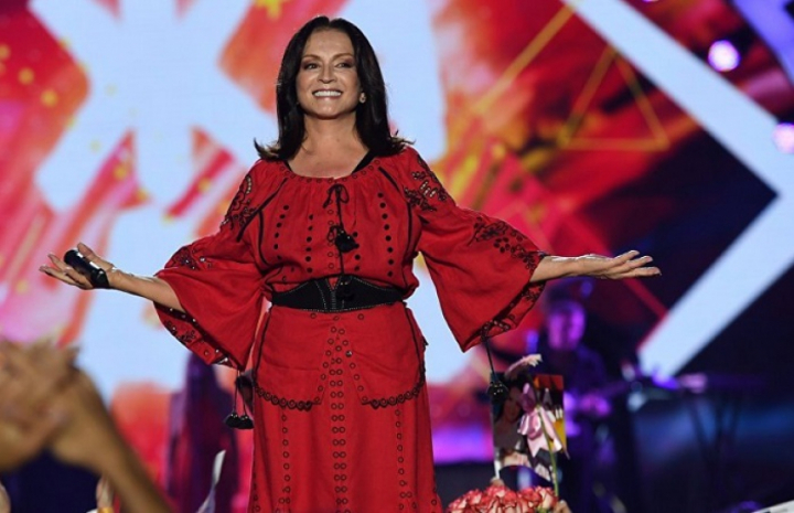 "A fost imposibil sa nu-l iubesc. Este barbatul visurilor mele". Sofia Rotaru, intr-o ipostaza romantica alaturi de sotul sau - FOTO