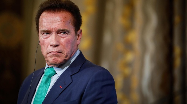 Arnold Schwarzenegger si-a vandut bijuteria pe 4 roti. Vezi ce suma colosala a obtinut pentru ea - FOTO Arnold Schwarzenegger si-a vandut bijuteria pe 4 roti. Vezi ce suma colosala a obtinut pentru ea - FOTO