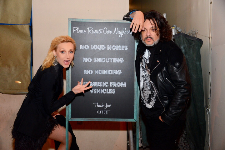 Filip Kirkorov si Kristina Orbakaite, reuniune de familie peste ocean. Cei doi artisti rusi petrec frumos timpul in Beverly Hills - FOTO Filip Kirkorov si Kristina Orbakaite, reuniune de familie peste ocean. Cei doi artisti rusi petrec frumos timpul in Beverly Hills - FOTO